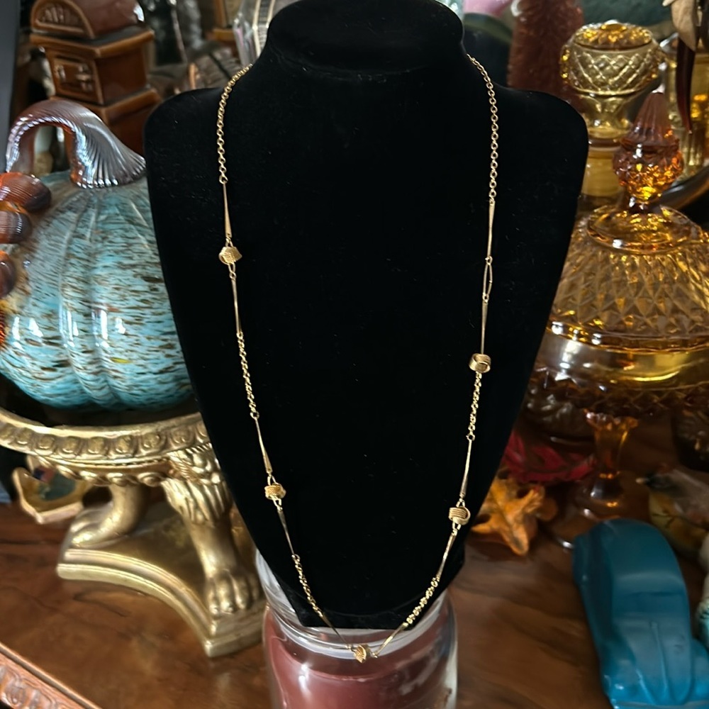 Vintage Gold-tone Knot Necklace